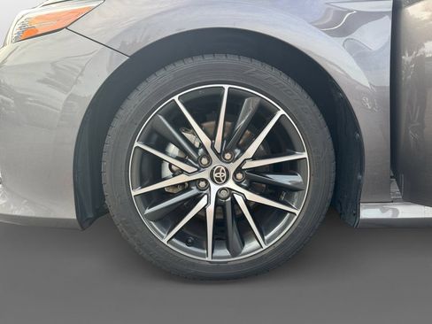 Used 2024 Toyota Camry XLE FWD image 14