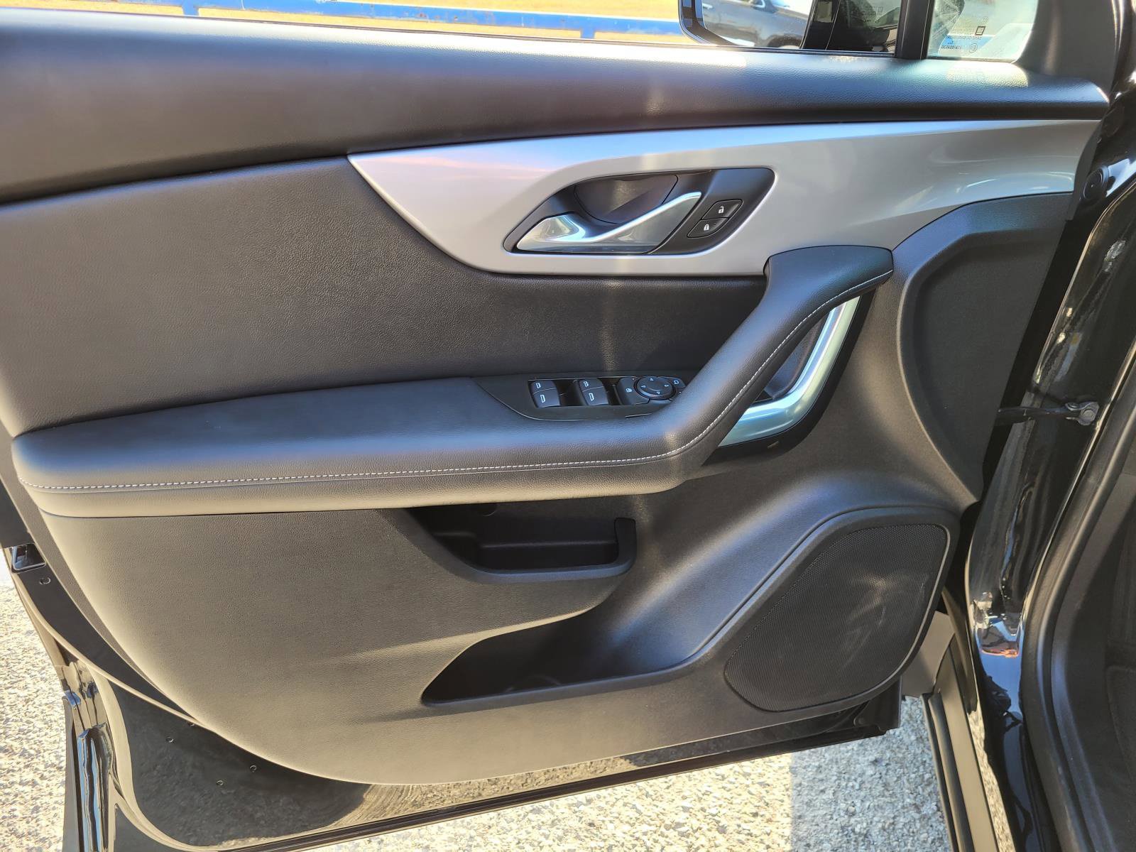 Used 2026 Chevrolet Blazer LT FWD image 19