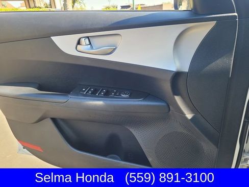 Used 2024 Kia Forte LXS w/ LXS Technology Package FWD image 12