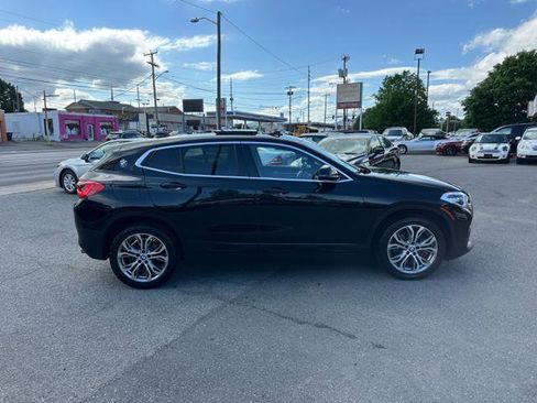Used 2018 BMW X2 sDrive28i w/ Premium Package FWD image 4