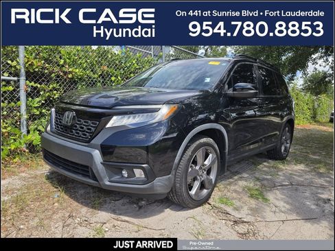 Used 2019 Honda Passport Touring image 1