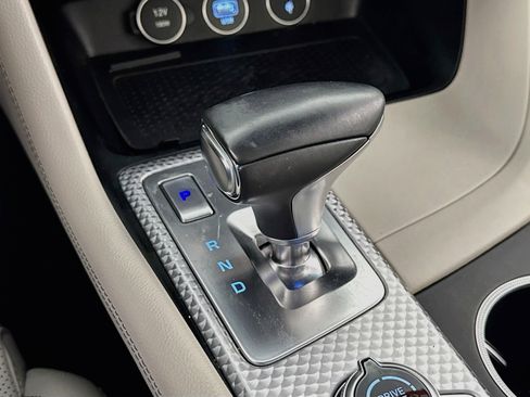 Used 2023 Genesis G70 2.0T w/ Sport Prestige Package AWD/4WD image 21