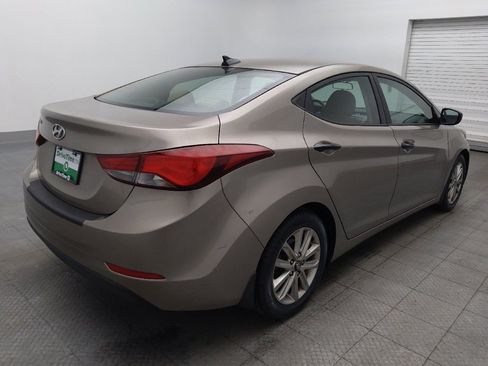 Used 2016 Hyundai Elantra SE w/ Option Group 02 image 9