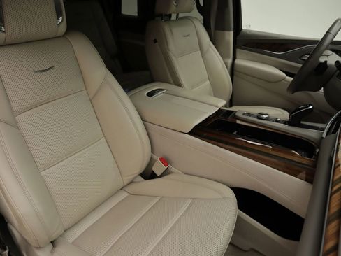 Used 2021 Cadillac Escalade Sport Platinum image 59
