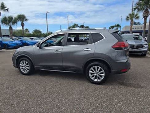 Used 2019 Nissan Rogue FWD image 6