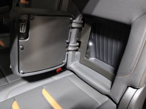 Certified 2024 GMC Sierra 2500 AT4 w/ Technology Package image 49