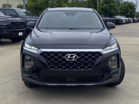 Used 2020 Hyundai Santa Fe SEL FWD image 2