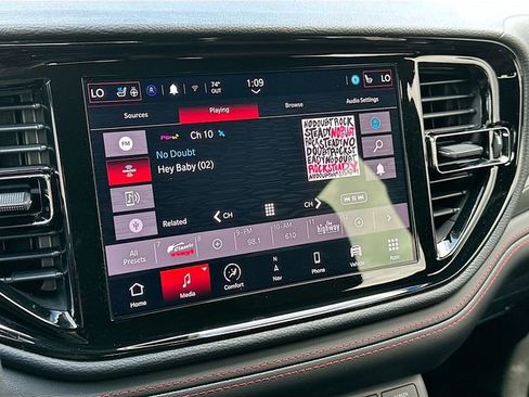 Used 2025 Dodge Durango R/T image 15