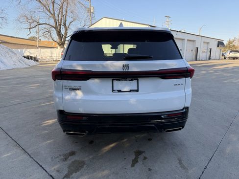 Used 2025 Buick Enclave Sport Touring image 30