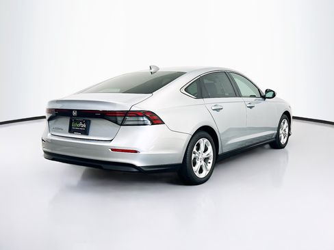 Used 2025 Honda Accord LX image 9