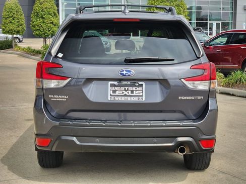 Used 2020 Subaru Forester Limited w/ Popular Package #3 image 6