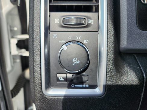 Used 2020 RAM 1500 Classic Warlock w/ Electronics Group image 22