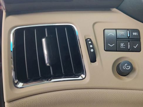 Used 2012 Cadillac CTS Luxury image 29