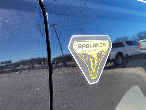 New 2025 Ford Bronco Badlands w/ Sasquatch Package image 13