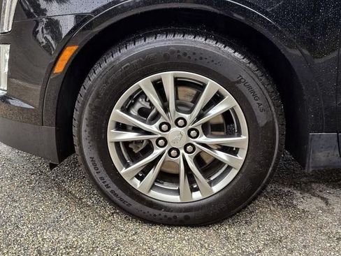 Used 2023 Cadillac XT5 Premium Luxury AWD/4WD image 6