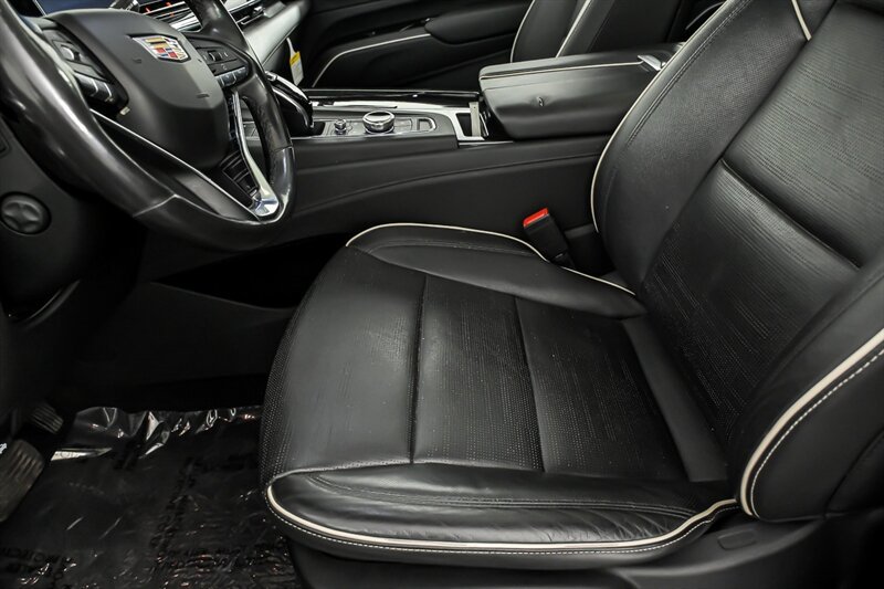 Used 2021 Cadillac Escalade Sport w/ Driver Assist Tech Package AWD/4WD image 15