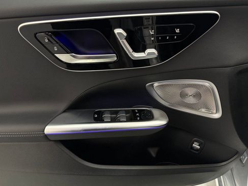 New 2026 Mercedes-Benz C 300 Sedan image 11