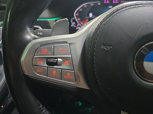 Used 2022 BMW 740i w/ M Sport Package image 20