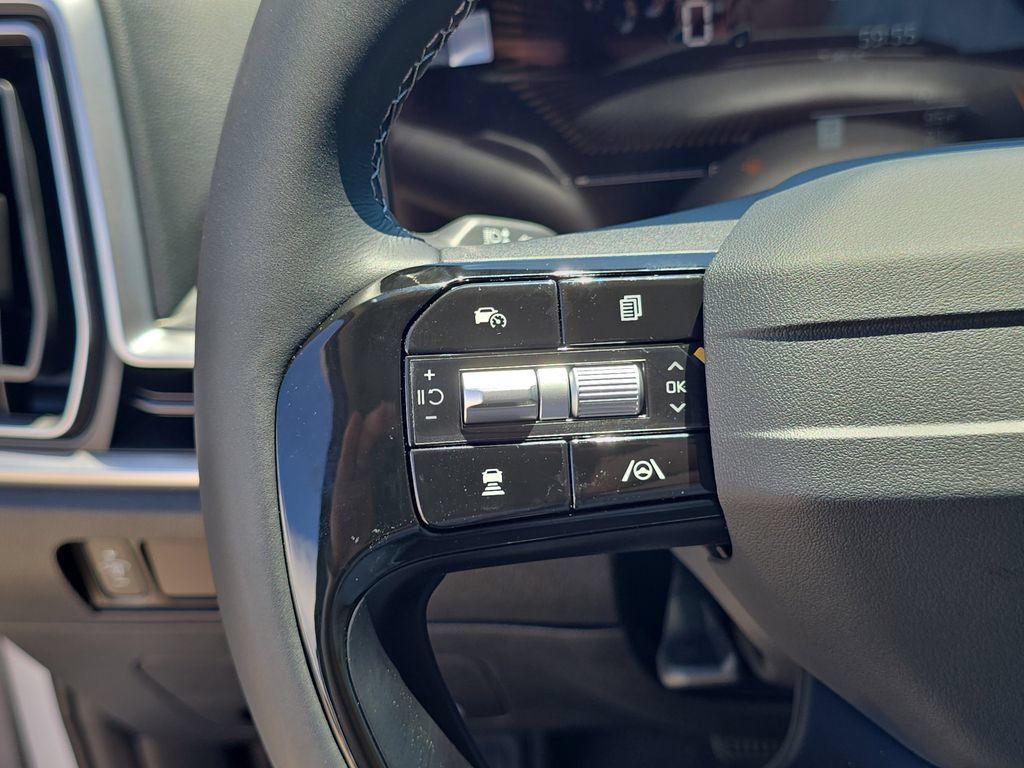 New 2026 Kia Sorento LX FWD image 28