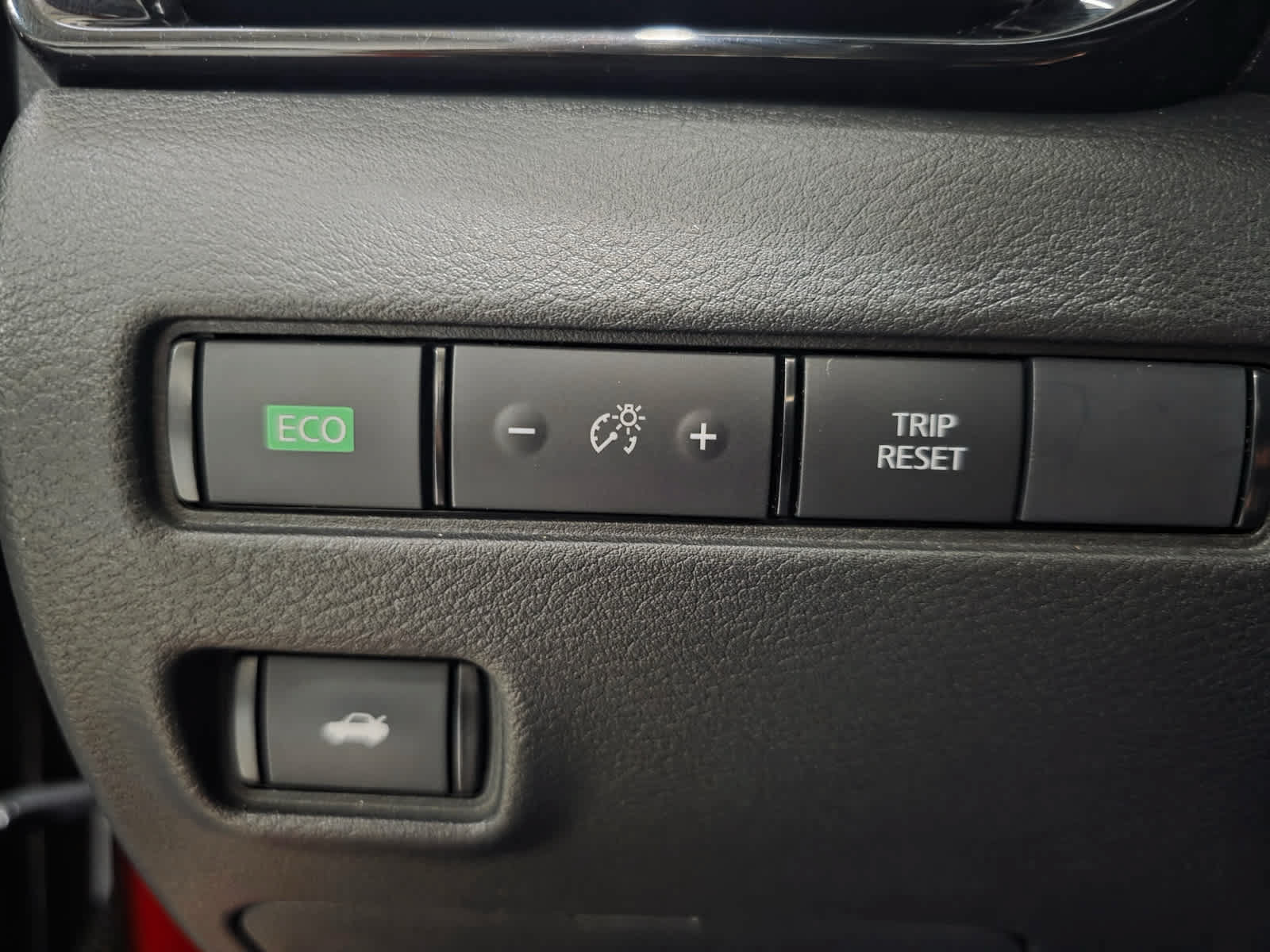 Used 2020 Nissan Sentra SV FWD image 23