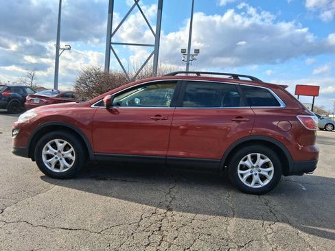 Used 2012 MAZDA CX-9 Touring w/ Moonroof & Bose Audio Pkg image 4