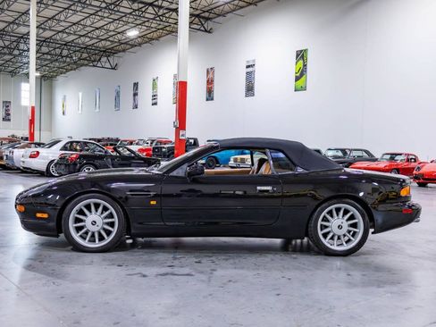 Used 1997 Aston Martin DB7 Volante RWD image 23