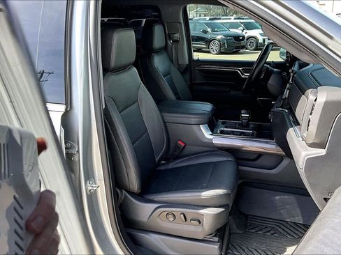 Used 2023 Chevrolet Silverado 1500 LTZ image 10