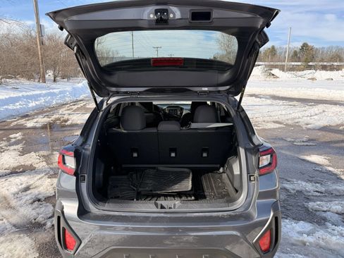 Used 2024 Subaru Crosstrek 2.0i image 21