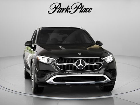 Used 2023 Mercedes-Benz GLC 300 image 35
