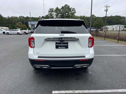 Certified 2024 Ford Explorer XLT w/ Equipment Group 202A image 6