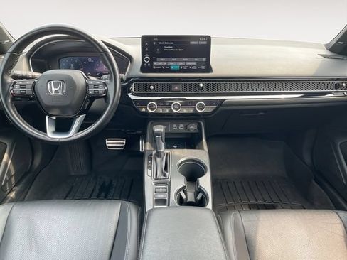 Used 2024 Honda Civic Sport Touring image 10