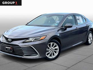 Used 2023 Toyota Camry LE video 1