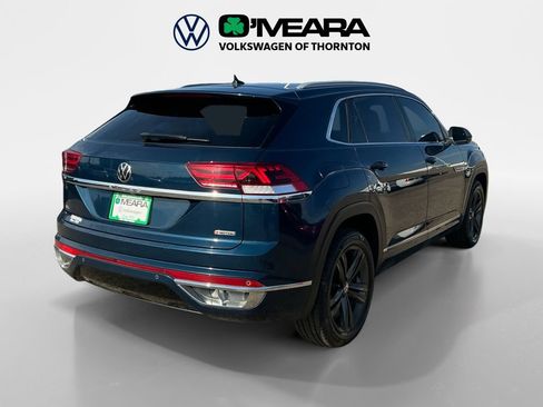 Used 2022 Volkswagen Atlas Cross Sport SEL R-Line AWD/4WD image 5