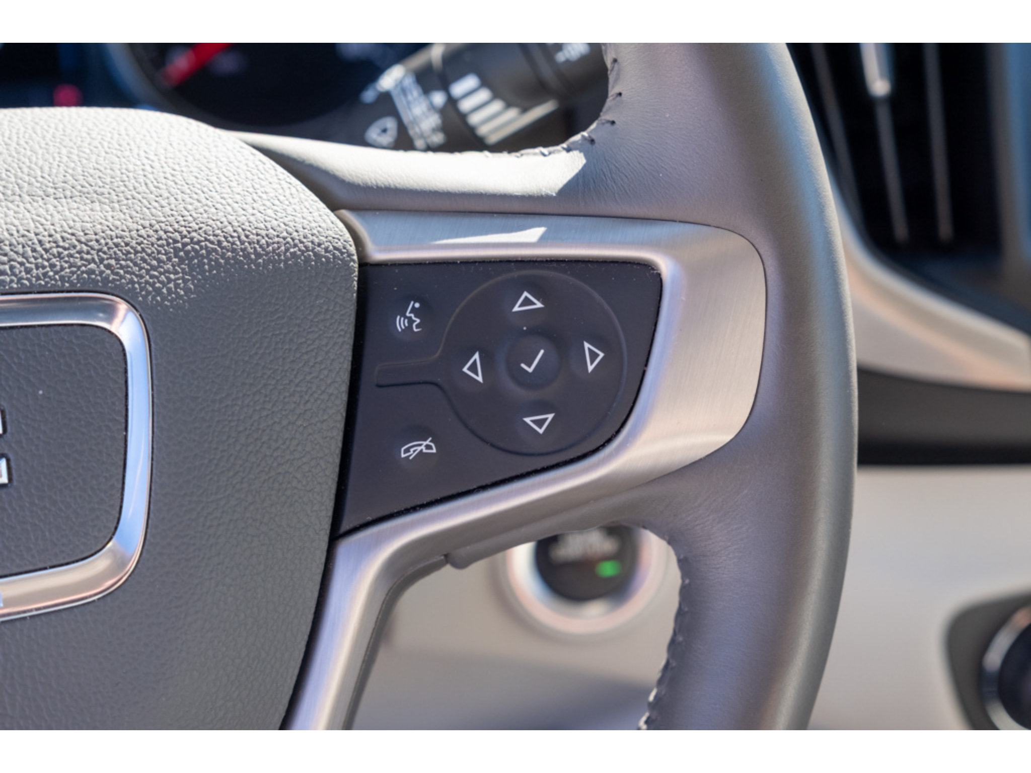 Used 2019 GMC Terrain Denali w/ Advanced Safety Package FWD image 19