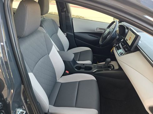 Used 2026 Toyota Corolla LE image 27