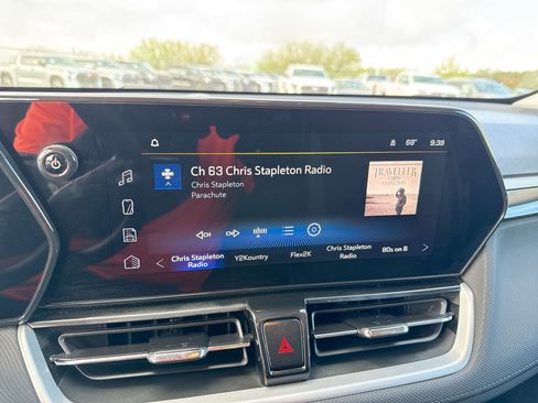 Used 2025 Chevrolet TrailBlazer LT image 12