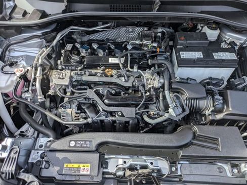 Used 2023 Toyota Corolla Cross XLE image 34