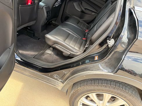 Used 2018 Ford Escape Titanium w/ Ford Safe & Smart Package AWD/4WD image 13