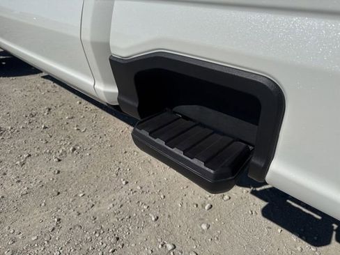 Used 2024 Ford F350 Lariat w/ Lariat Ultimate Package image 14