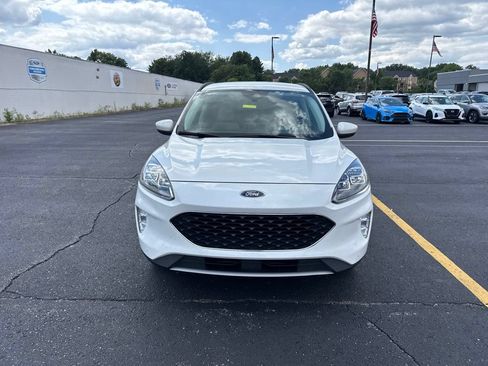 Used 2021 Ford Escape Titanium AWD/4WD image 2