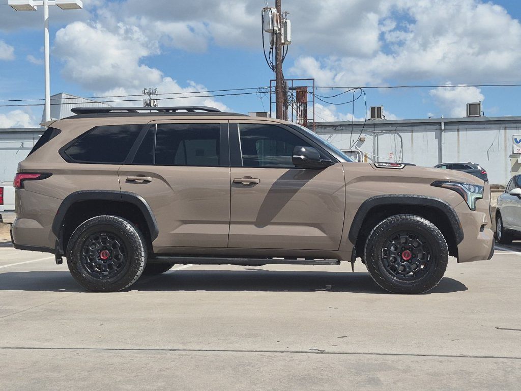 Used 2025 Toyota Sequoia TRD Pro AWD/4WD image 7