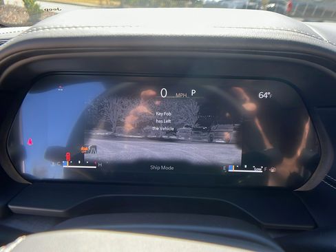 New 2025 Jeep Grand Cherokee L Overland w/ Advanced Protech Group III image 27