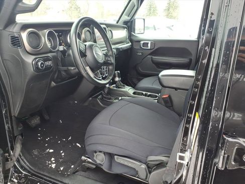 Used 2018 Jeep Wrangler Unlimited Sport S image 12