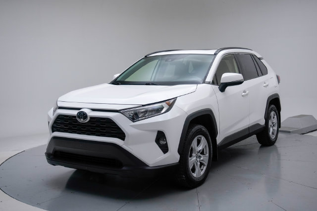 Used 2019 Toyota RAV4 XLE w/ All Weather Liner Package AWD/4WD image 1