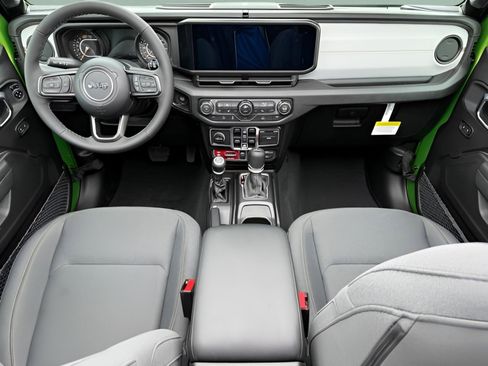 New 2025 Jeep Wrangler Willys AWD/4WD image 11
