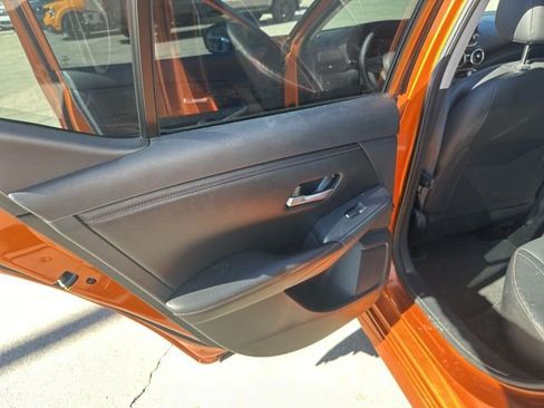 Used 2023 Nissan Sentra SR w/ SR Premium Package image 29