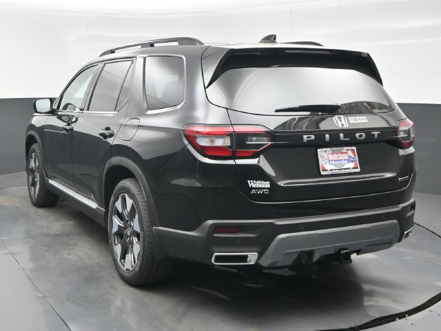 New 2026 Honda Pilot Touring image 4