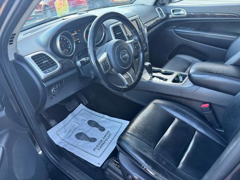 Used 2012 Jeep Grand Cherokee Laredo image 11