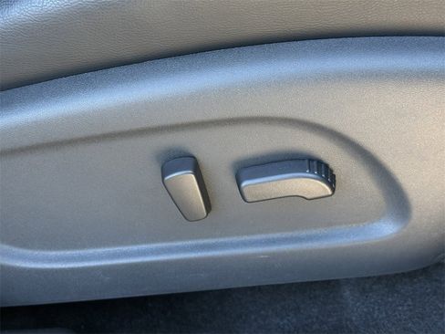 Used 2019 Nissan Murano SL w/ Cargo Package image 38