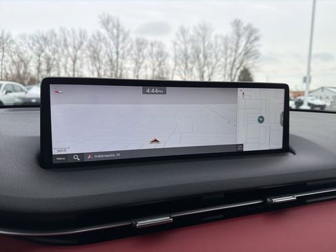 Used 2025 Genesis GV70 3.5T Sport image 30